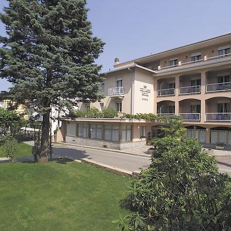 Tre Laghi Hotel Nebbiuno Bagian luar foto